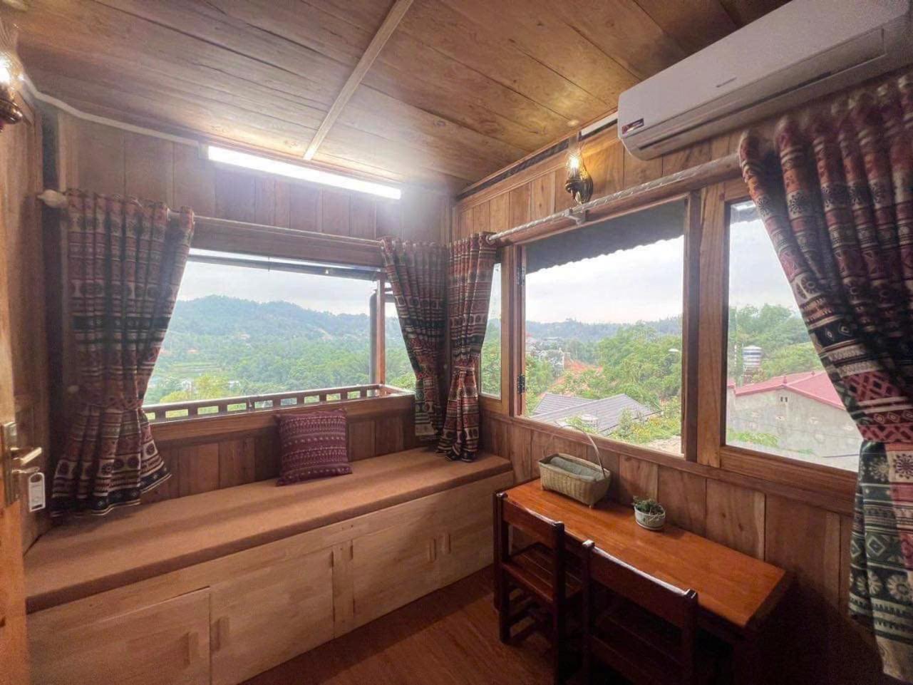 Micasa - Nha Gac Mai Tren Dinh Doi Villa กาวบั่ง ภายนอก รูปภาพ